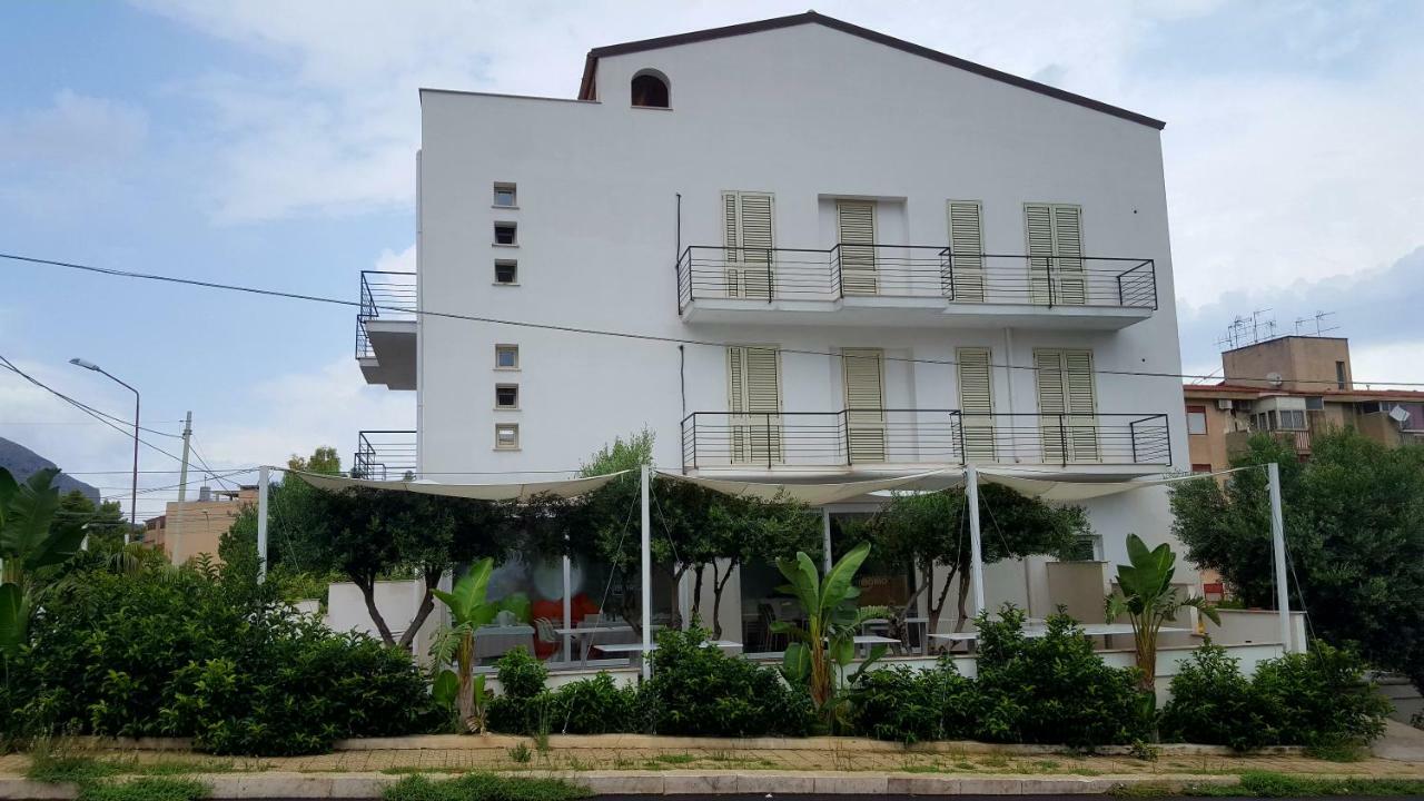 Hotel Mountains View Castellammare del Golfo Exterior foto