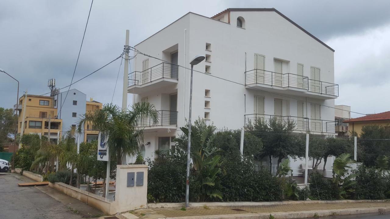 Hotel Mountains View Castellammare del Golfo Exterior foto